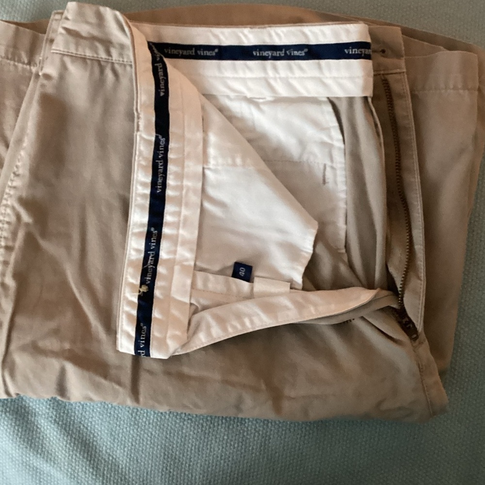 Vineyard Vines Tan Links Shorts
